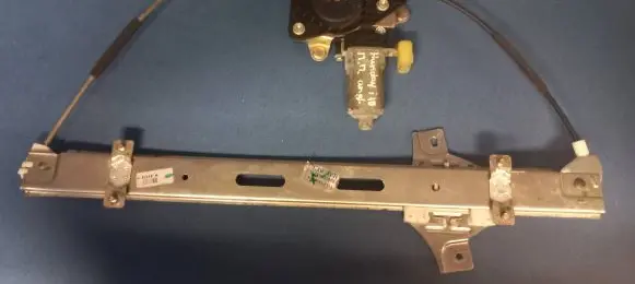 Hyundai i10 Sliding door window regulator with motor 824020X010