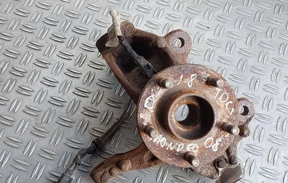 Ford Mondeo MK IV Front wheel hub
