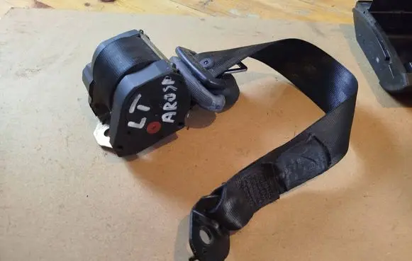 Seat Arosa Middle seatbelt (rear) 6X0857805 040082 3300339