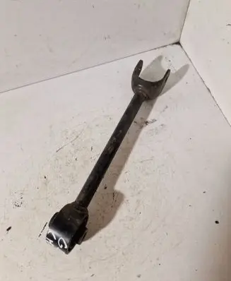 Toyota C-HR I Rear control arm