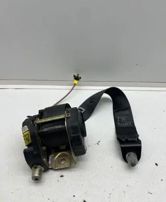 Maserati Quattroporte Rear seatbelt 0403049