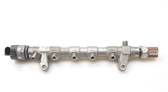 Fuel main line pipe