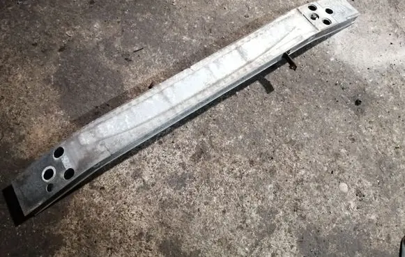 Lexus IS 220D-250-350 Front bumper cross member 