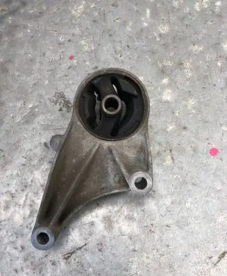Opel Meriva B Engine mounting bracket 24459803BILI 24459803