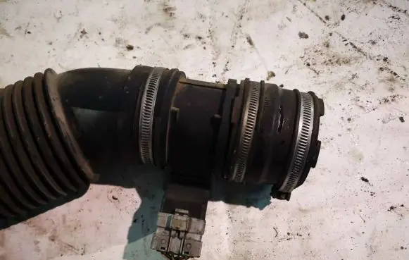 Citroen Xsara Picasso Mass air flow meter 9628336380 5wk9623