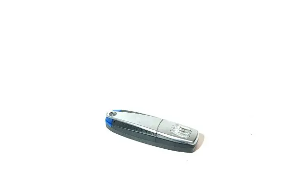 Mercedes-Benz E W211 Phone B67875840 06W23 002832