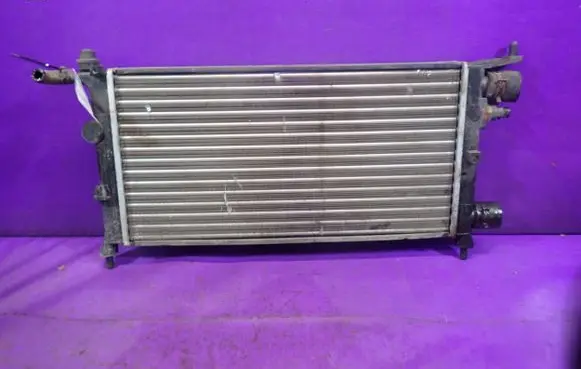 Opel Corsa B Coolant radiator