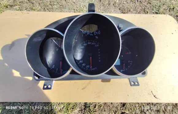 Mazda 3 I Speedometer (instrument cluster) 4NBP4NC 3P4K55430
