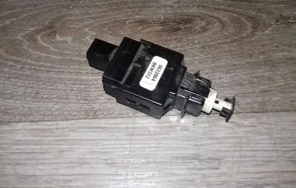 Volvo V70 Brake pedal sensor switch 8622064