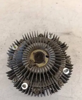 Toyota Hilux (N140, N150, N160, N170) Viscous fan clutch