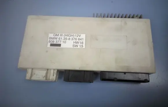 BMW 5 E39 Comfort/convenience module 61358376641 608377110
