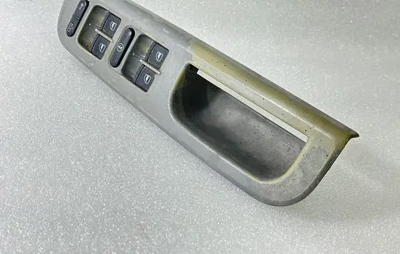 Volkswagen PASSAT B5 Electric window control switch 1J4959857 03755000