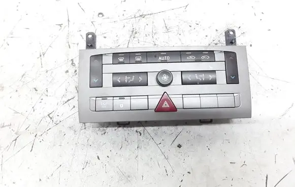 Citroen C5 Climate control unit 96573328