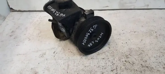 Mercedes-Benz C W203 Power steering pump 7692900521