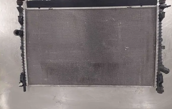 Ford Transit Coolant radiator 2002228 TA68757