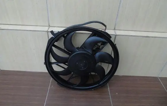 Mercedes-Benz B W245 Electric radiator cooling fan a1698203242