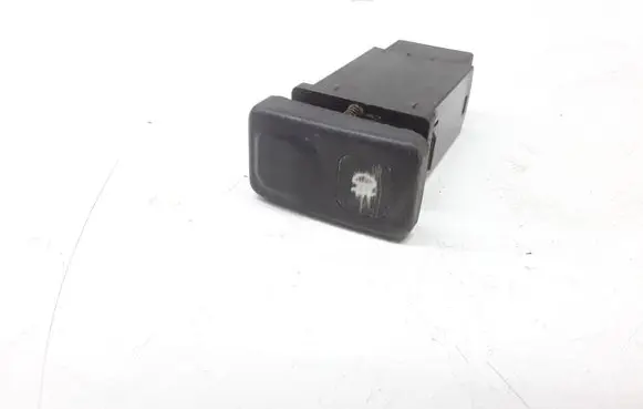 Fog light switch