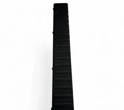 Trunk/boot lower side trim panel