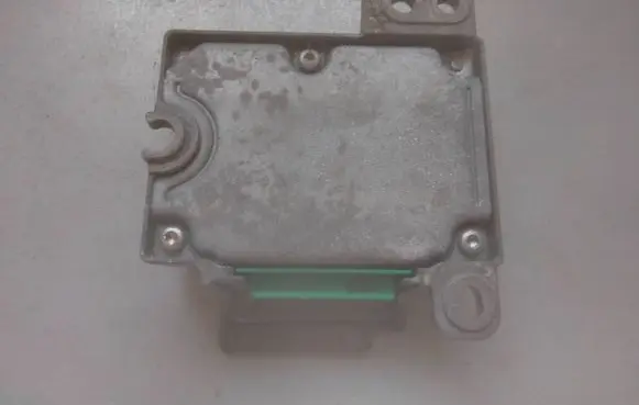 Opel Zafira A Airbag control unit/module 90582536 1923594 DGS01791740