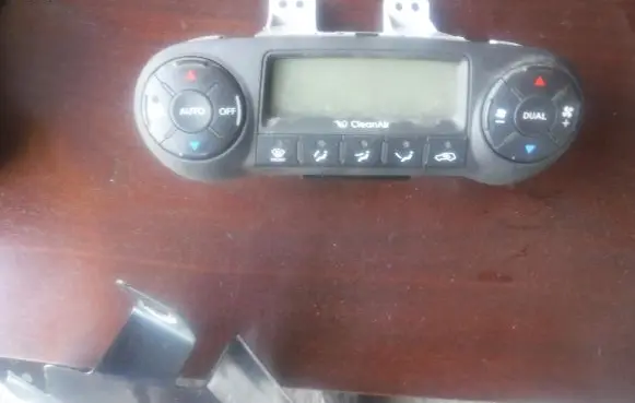 Hyundai ix35 Climate control unit