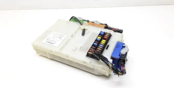Volvo XC60 Fuse module 30765624 7G9T14C256FA
