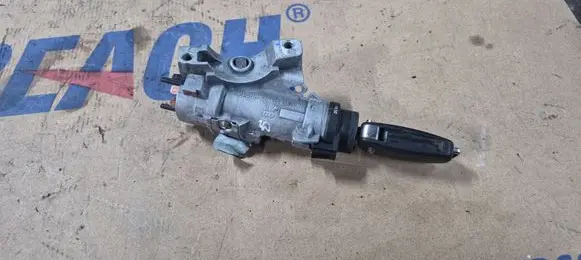 Audi A4 S4 B7 8E 8H Ignition lock 4B0905851N