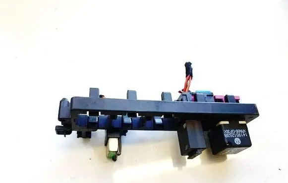 Audi A3 S3 8P Fuse box set 1K1937503