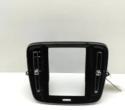 Volvo XC40 Radio/GPS head unit trim 32277960 32277961