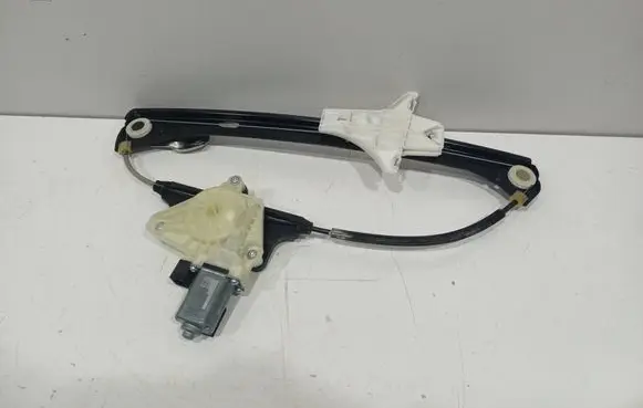 Volkswagen Passat Alltrack Rear window lifting mechanism without motor 3g9839461A