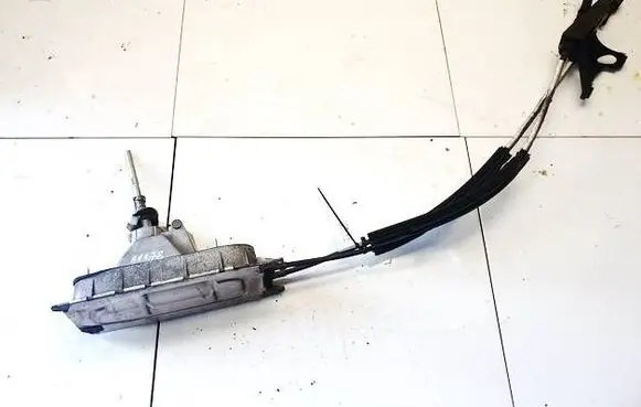 Volkswagen PASSAT CC Gear shifter/selector 1K0711061B 3C0711049AD