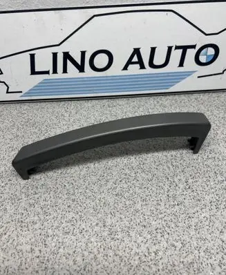 (B) pillar trim (bottom)