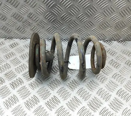 BMW 3 E30 Rear coil spring 9058925