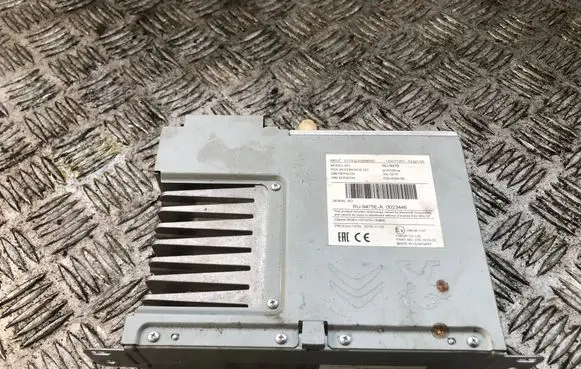 Citroen C3 Radio/CD/DVD/GPS head unit 9816209280