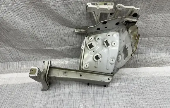 Citroen C5 Aircross Front side member 