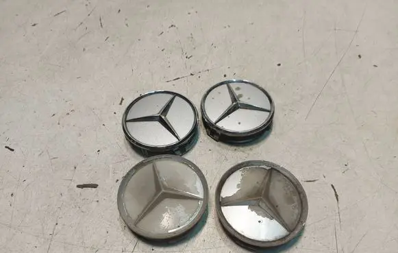 Mercedes-Benz A W168 Original wheel cap 2204000125