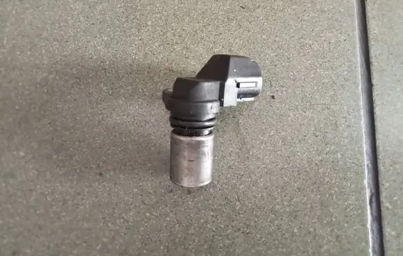 Toyota Avensis T250 Camshaft vanos timing valve 000