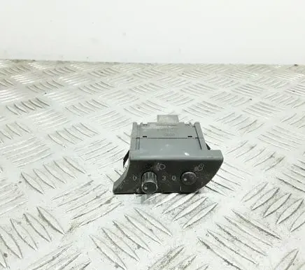 Audi A4 S4 B7 8E 8H Headlight level height control switch 8E1919094A 0160011