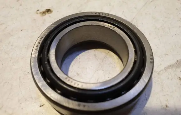 Ford Mondeo MK I Front wheel bearing hub LM11949 L45449