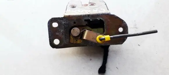 Mitsubishi Carisma Tailgate/trunk/boot lock/catch/latch