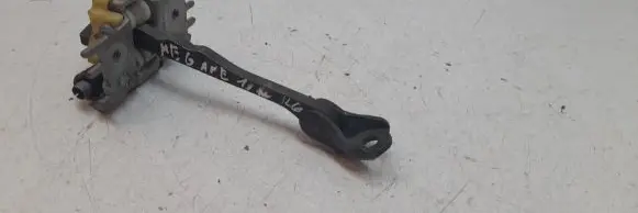 Renault Megane III Rear door check strap stopper 00003R