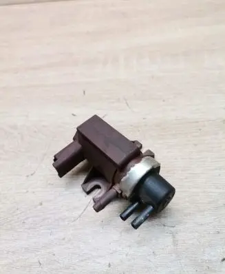 Valve vacuum