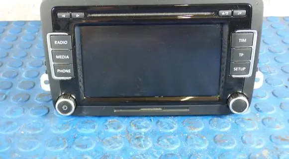 Volkswagen Jetta VI Radio/CD/DVD/GPS head unit CART3C8035195F 3C8035195F 7640206360