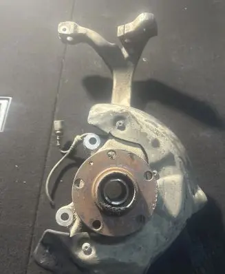 Audi A6 S6 C6 4F Front wheel hub spindle knuckle
