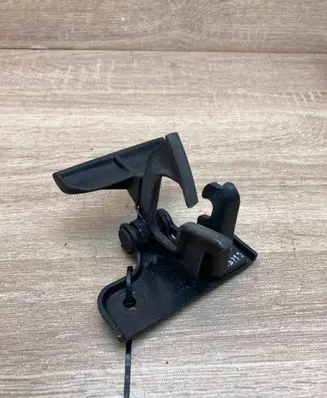 Mercedes-Benz CLS C219 Engine bonnet/hood lock/latch loop/hook A2098800164