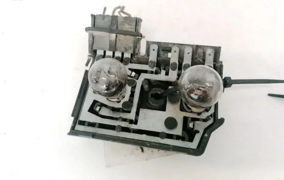 Audi A6 S6 C4 4A Tail light bulb cover holder THK81