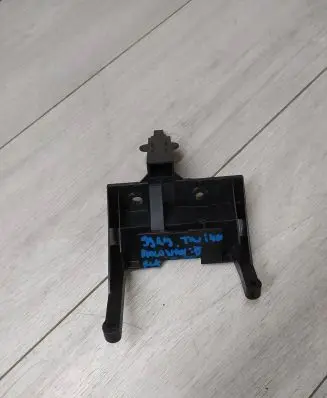 Renault Twingo II Horn signal holder/bracket 256B06432R