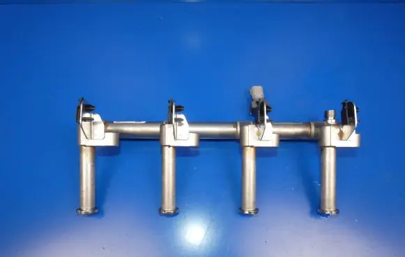 Volvo XC90 Fuel main line pipe 31303496 15233 201647