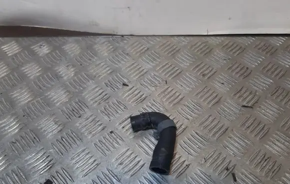 Audi A3 S3 8V Engine coolant pipe/hose 5Q0121096