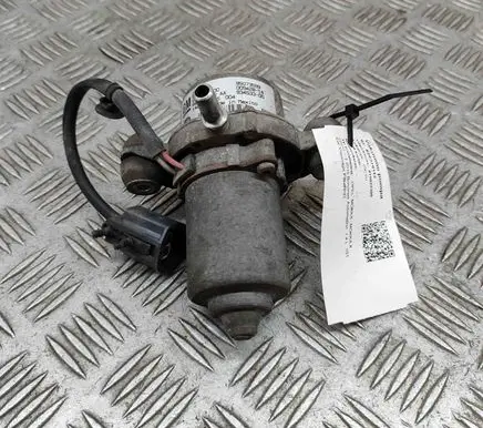 Opel Mokka Vacuum pump 95073599