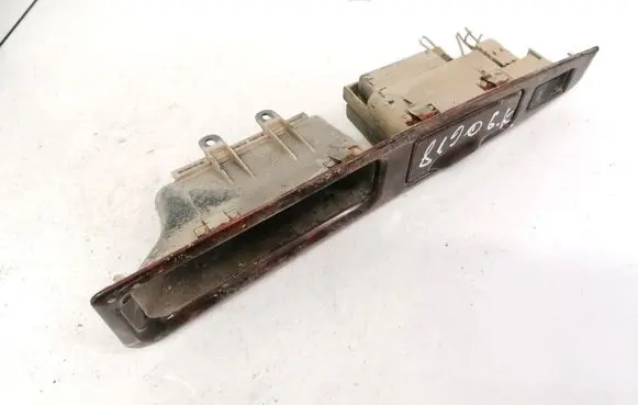 Audi A8 S8 D2 4D Electric window control switch 4D0959527